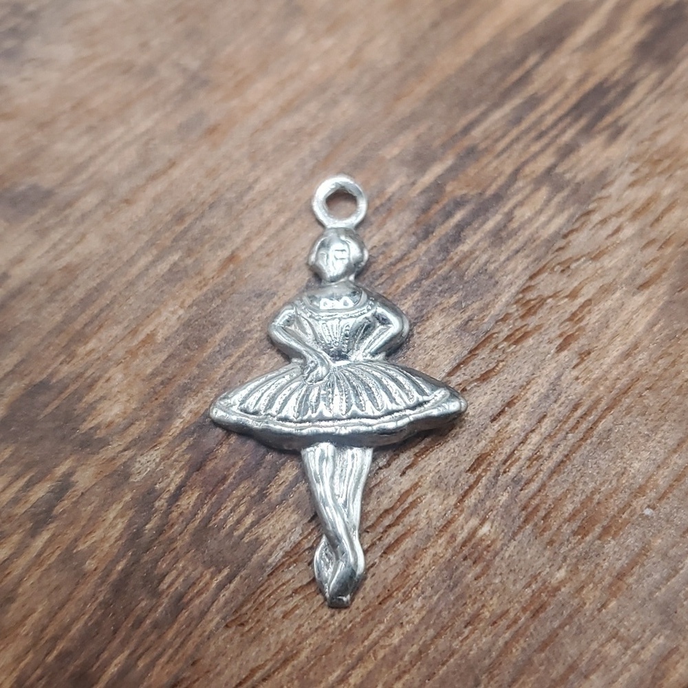 Ballerina charm pendant dancer vintage
